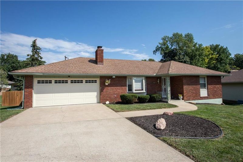 7114 Haskell Ave, Kansas City, KS 66109