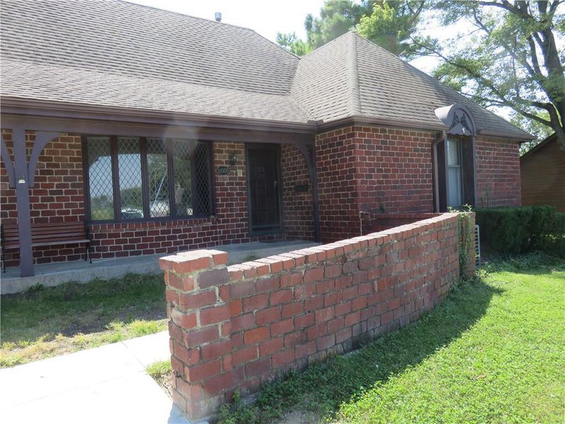11005 E 44th Ter, Kansas City, MO 64133