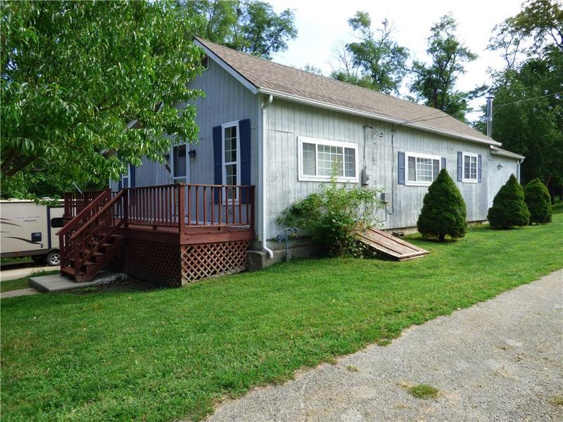 1313 4th Ave, Leavenworth, KS 66048