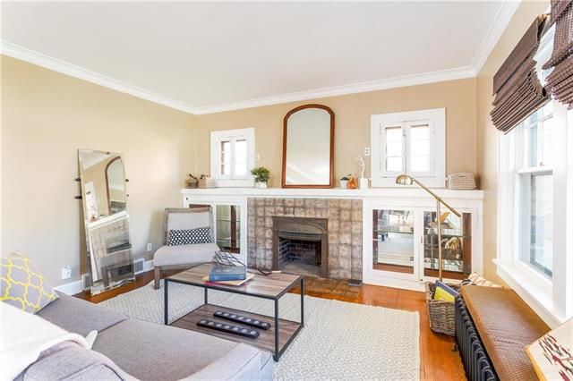 3564 Pennsylvania Ave, Kansas City, MO 64111