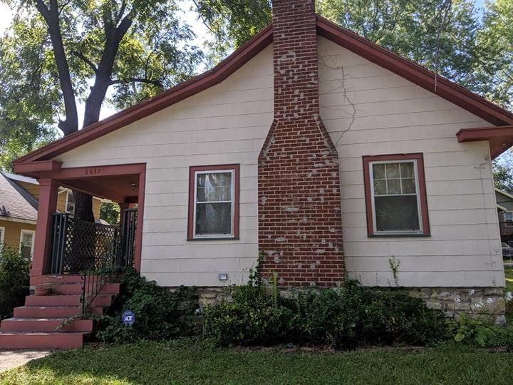 6632 Lydia Ave, Kansas City, MO 64131
