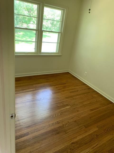 5630 E 103rd St, Kansas City, MO 64137