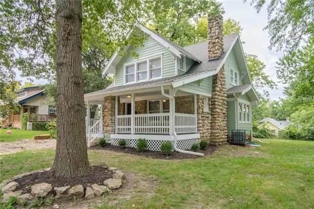 1414 E 79th St, Kansas City, MO 64131