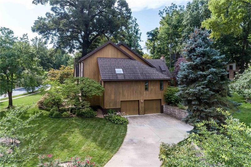 12002 Bluejacket St, Overland Park, KS 66213