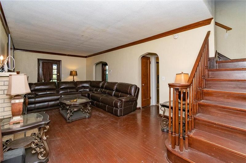 2014 N 44th St, Kansas City, KS 66104