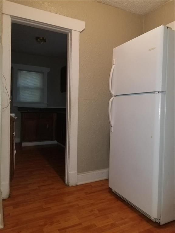 2109 E 58th St, Kansas City, MO 64130