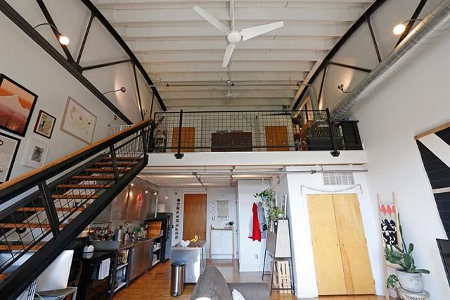 918 E 5th St #6, Kansas City, MO 64106