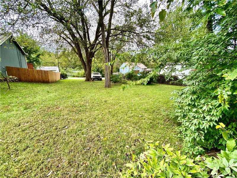 1119 Oak St, Eudora, KS 66025