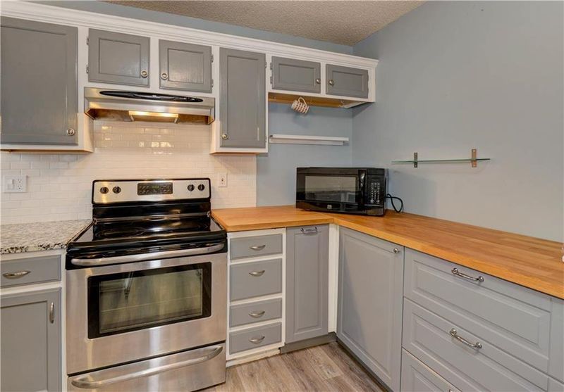2140 Kansas Ave, Kansas City, MO 64127