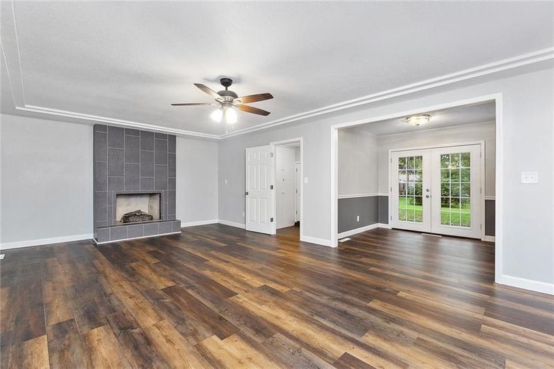 10805 E 50th St, Kansas City, MO 64133