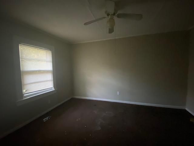 2215 E 81st St, Kansas City, MO 64132