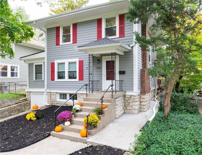 5530 Holmes St, Kansas City, MO 64110