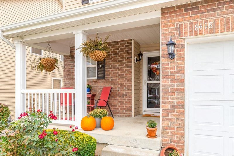 8418 Ava Ave, Kansas City, MO 64154