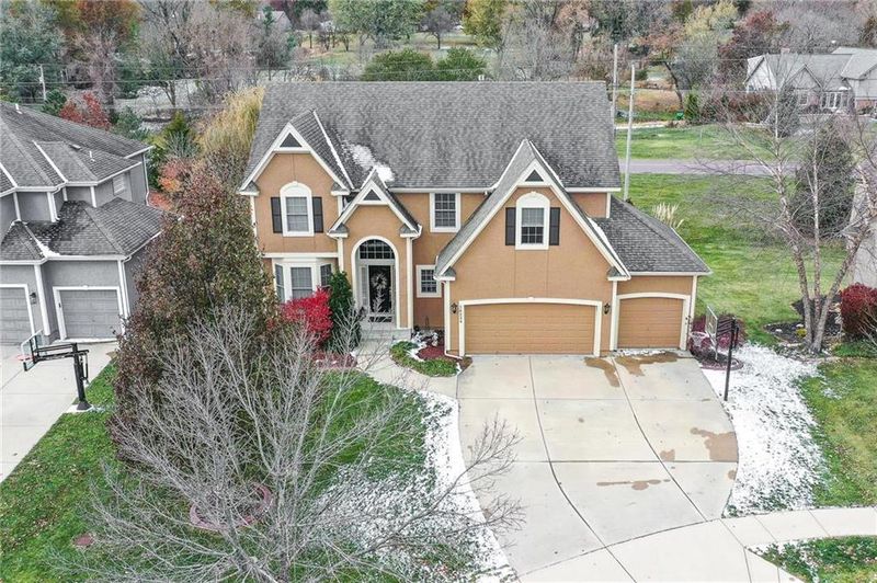 16224 Birch St, Overland Park, KS 66085