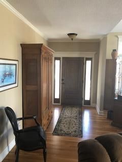 10208 Beverly St, Overland Park, KS 66207