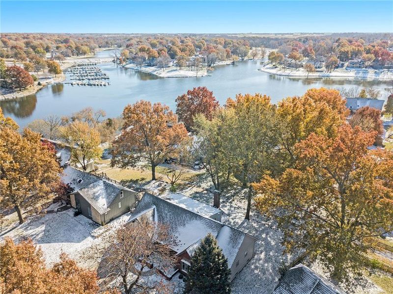 213 NW Juniper St, Lee's Summit, MO 64046