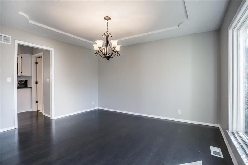 11611 Lucille St, Overland Park, KS 66210