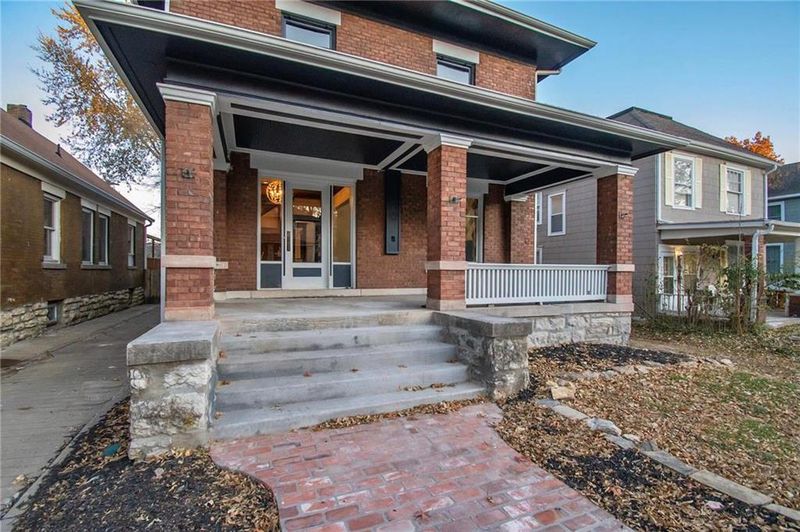 4025 Mcgee St, Kansas City, MO 64111