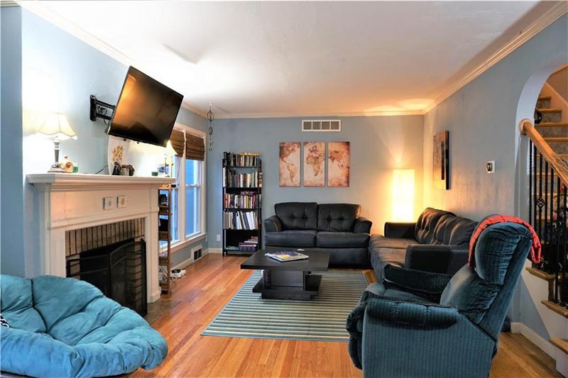 7403 Harrison St, Kansas City, MO 64131