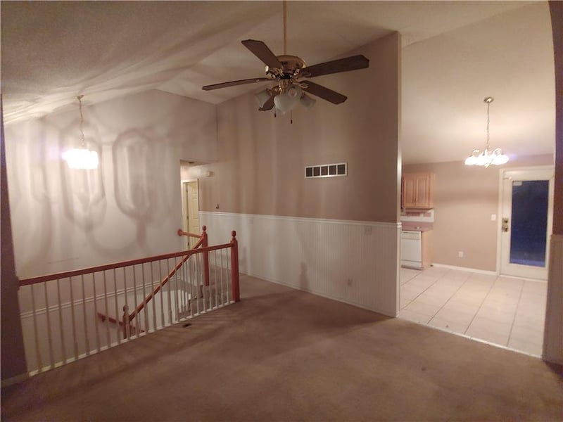 9413 NW 87 Ter, Kansas City, MO 64153