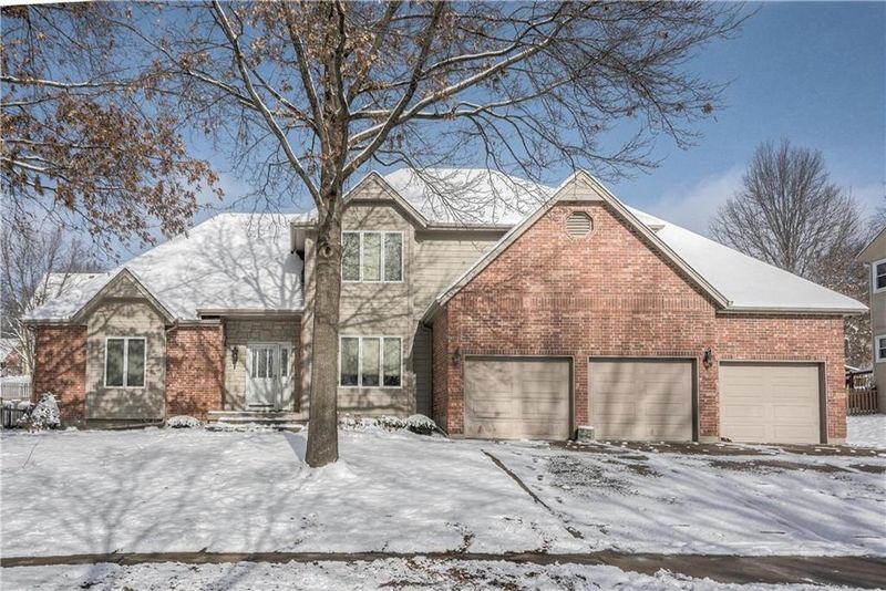 12020 E 64th St, Kansas City, MO 64133