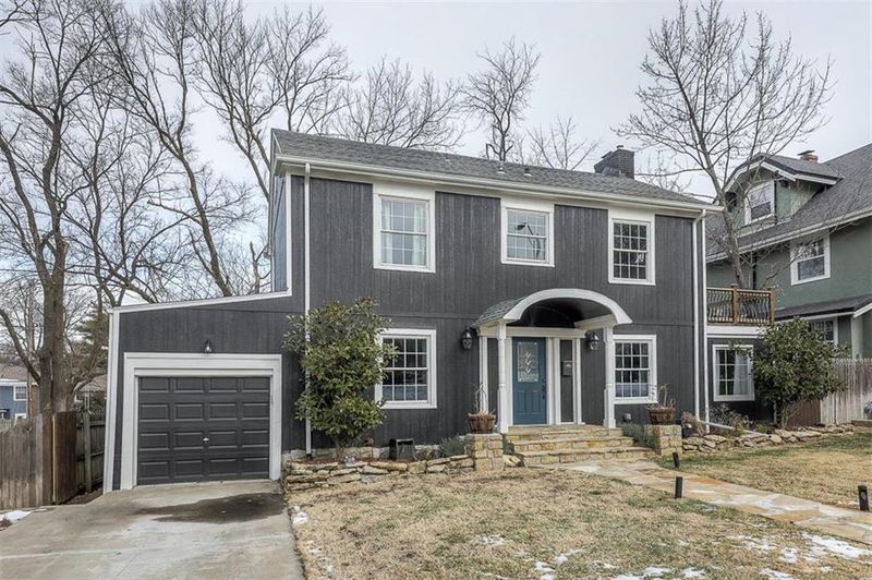608 W 63rd St, Kansas City, MO 64113