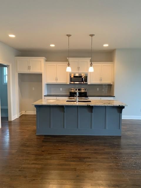 25172 W 148th Ter, Olathe, KS 66061