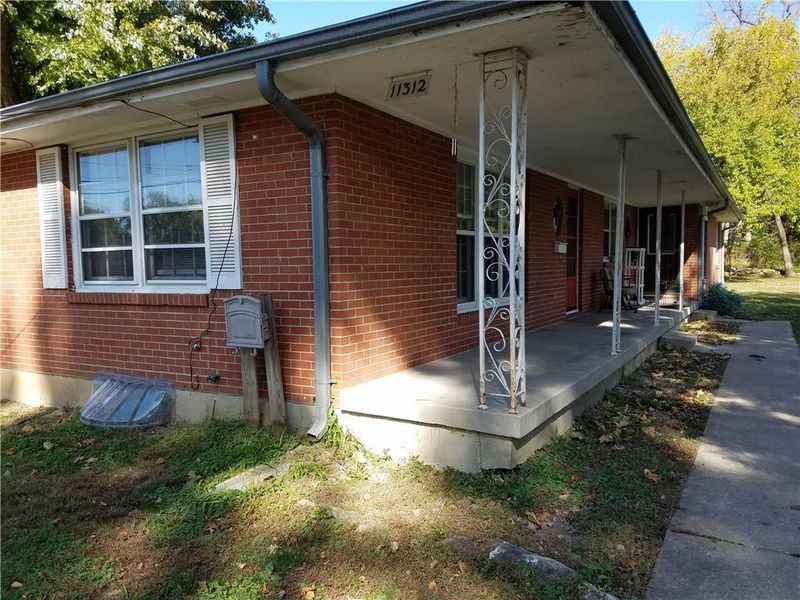 11312 E 19th St South St, Independence, MO 64052