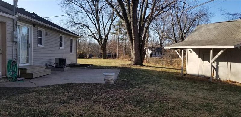 12934 E Blue Ridge Blvd, Kansas City, MO 64146
