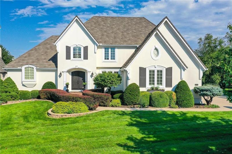 5700 W 148th Pl, Overland Park, KS 66223