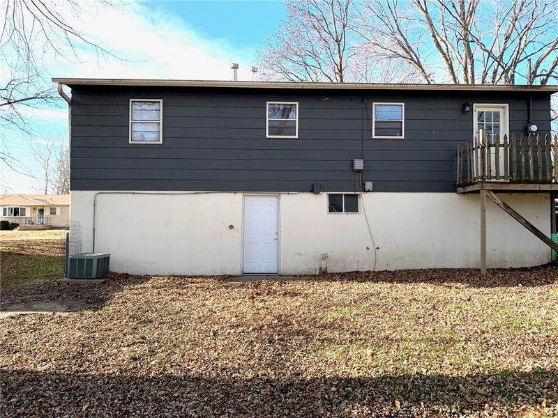 4001 S 31st St, St Joseph, MO 64503
