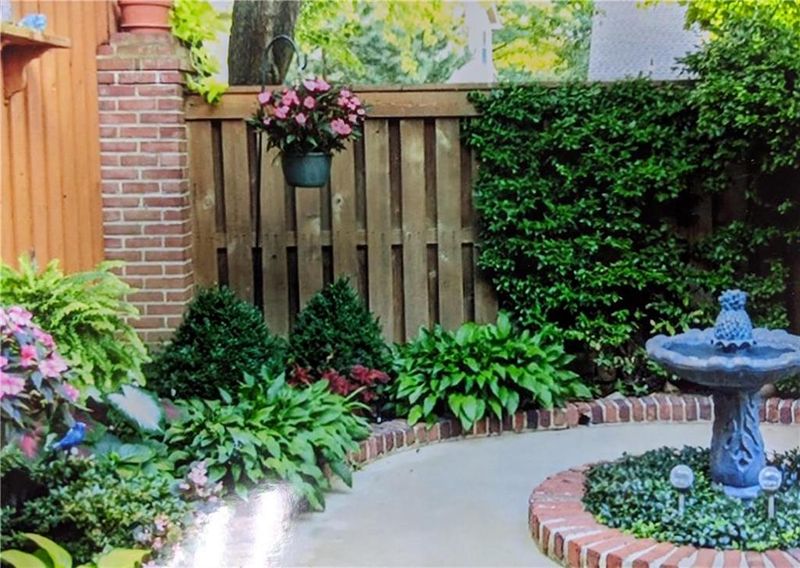 12224 Grant Ln, Overland Park, KS 66213