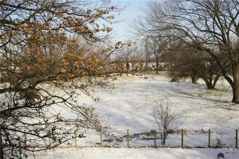 11321 Us 50 Hw, Knob Noster, MO 65336