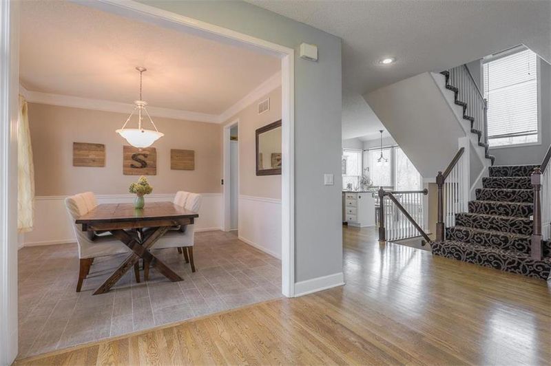 15722 Ash St, Overland Park, KS 66224