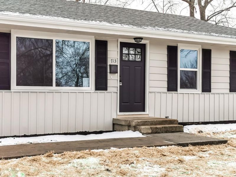 713 Colbern St, Belton, MO 64012