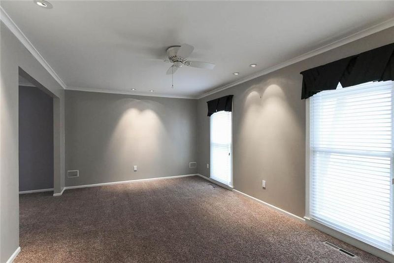 10327 Long St, Overland Park, KS 66215