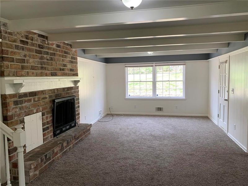 7424 Gregory Cir, Kansas City, MO 64133