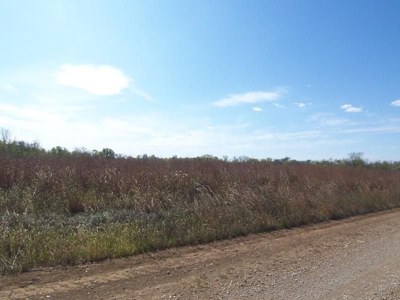 2326 Yale Rd, Fulton, KS 66738