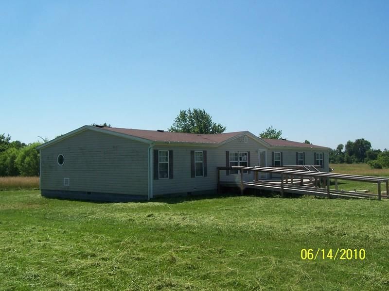 208 Southeast 30th Ln, Lamar, MO 64759