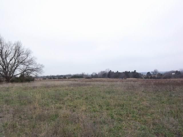 Se 975 Rd, Collins, MO 64738