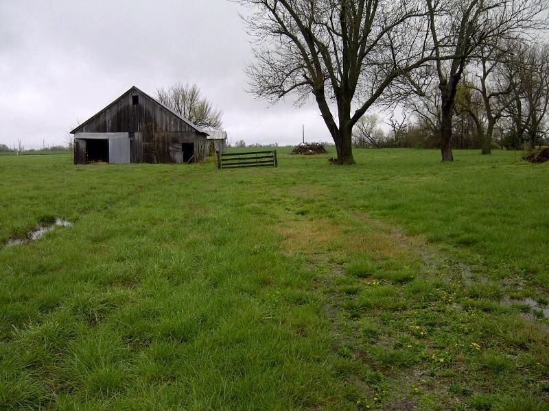 902 E 6th St, Lamar, MO 64759