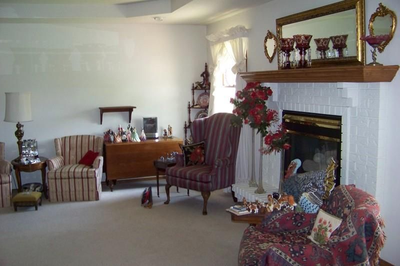 2154 Laura, Carthage, MO 64836