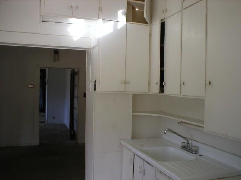 811 S Main, El Dorado Springs, MO 64744