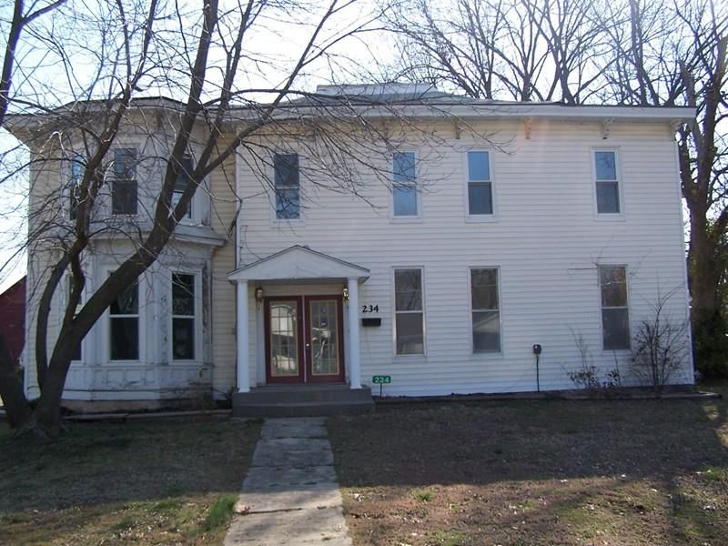 234 N Lynn, Nevada, MO 64772