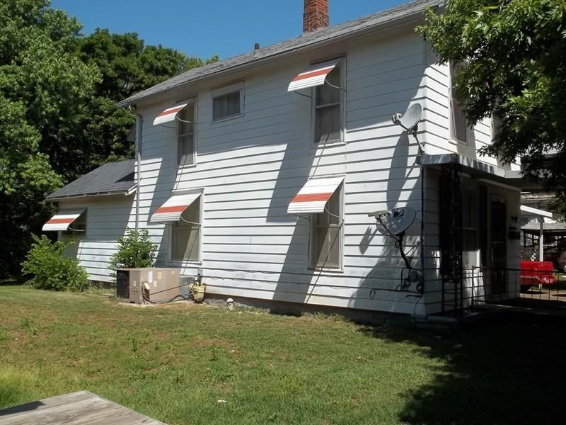 16 S Holbrook, Fort Scott, KS 66701