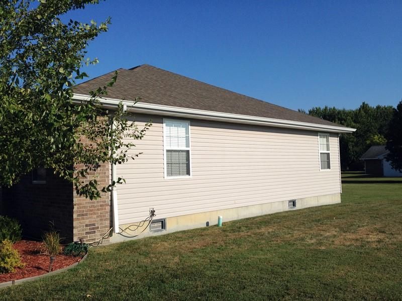 131 W Hardin, Nevada, MO 64772