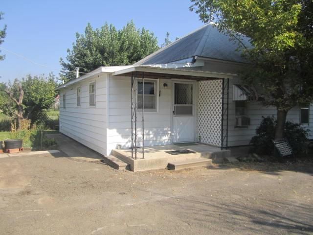 558 NW Nw 7th Rd, Iantha, MO 64759