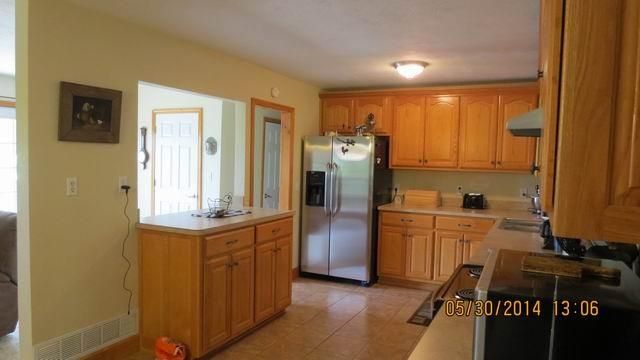 12031 Oxbrow Rd, Nevada, MO 64772