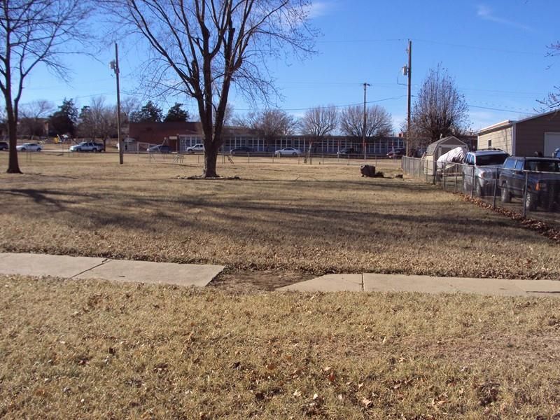 1104 S Crawford, Fort Scott, KS 66701