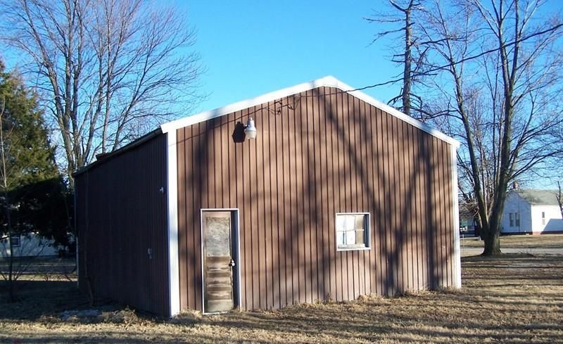 212 South, Liberal, MO 64762